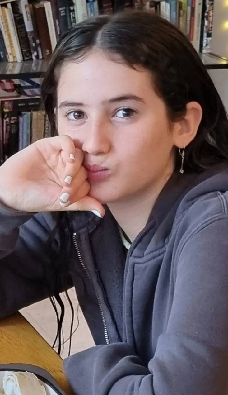 אביגיל פרץ - קוטלר כרמון - תמונה ממוזערת 1