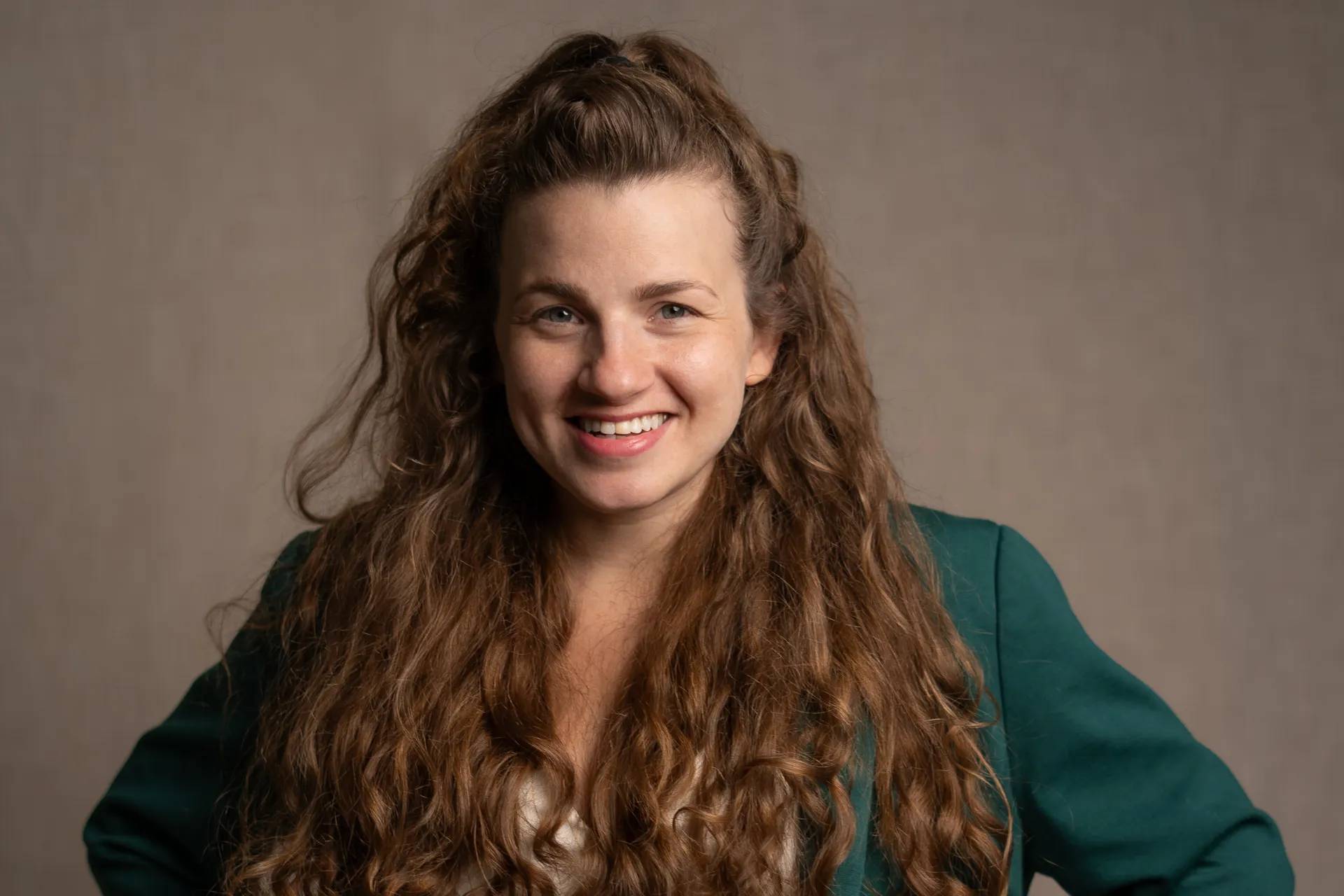 שירי לוטן - תמונה ממוזערת 2