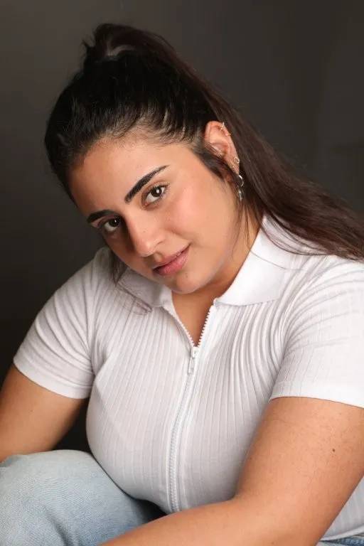 עטרה אמילי - תמונה ממוזערת 4