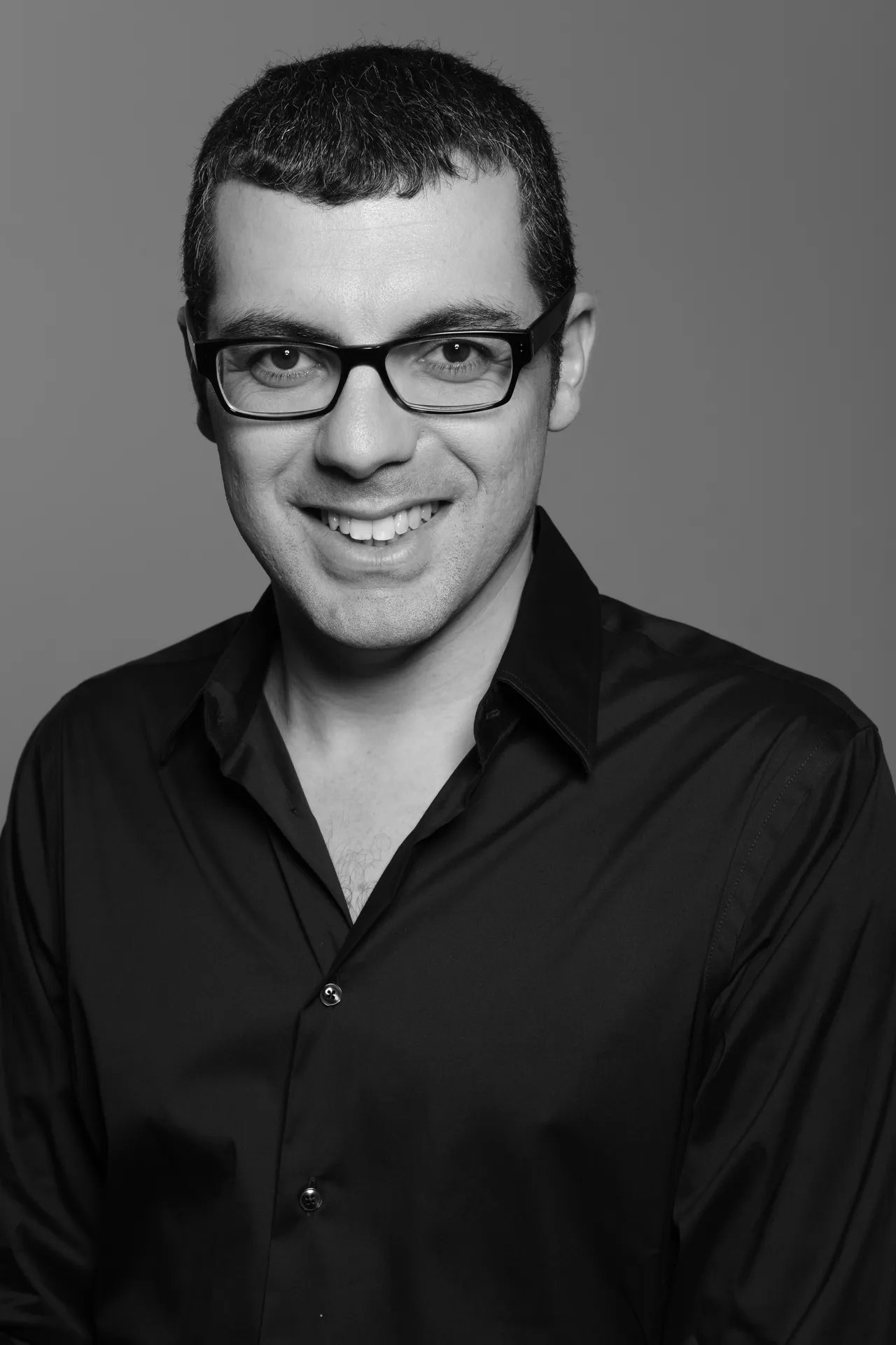 אסי צובל - תמונה 1